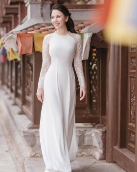 Áo dài vải ren