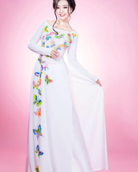 Áo dài vẽ họa tiết bướm