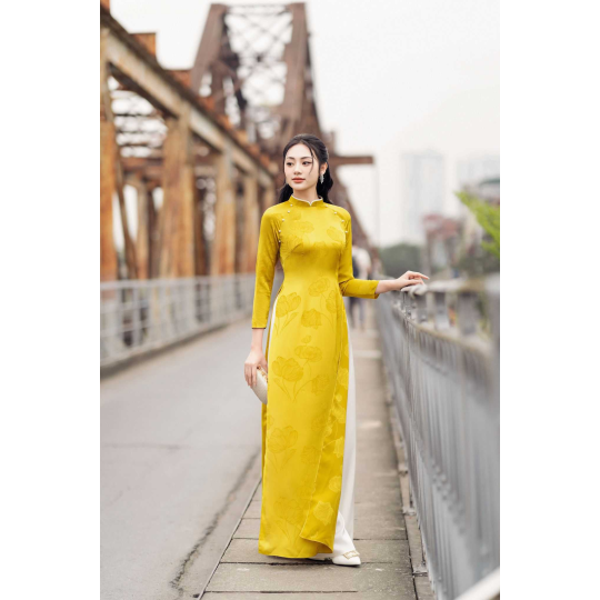 Áo dài lụa trơn